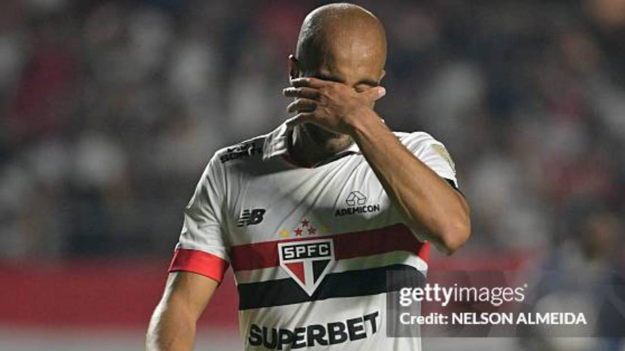 Nova infiltração expõe agravamento da lesão de Lucas Moura