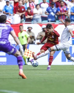 Bahia vence o Vasco em casa e sonha com vaga direta na Libertadores de 2026