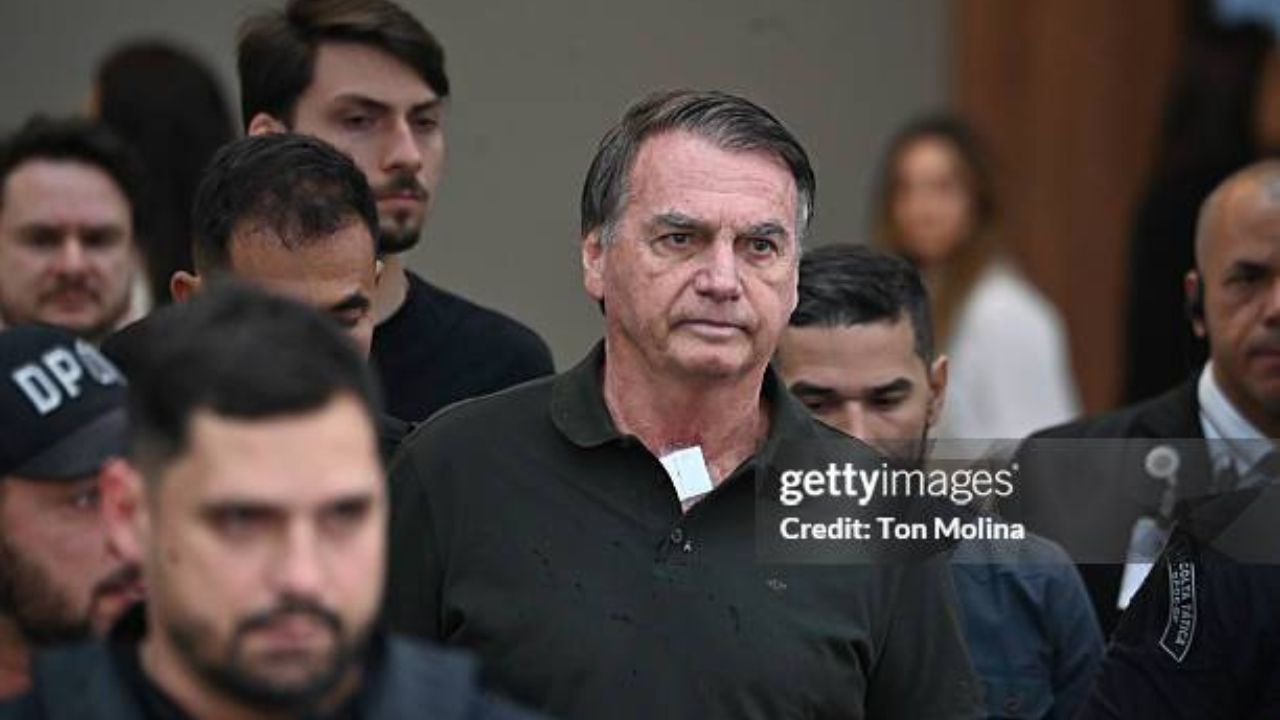 Ex presidente Jair Bolsonaro  | Reprodução/ Ton Molina/ Getty Images Embed