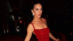 Katy Perry revela trecho de “Bandaids” e fãs destacam tom emocional da faixa